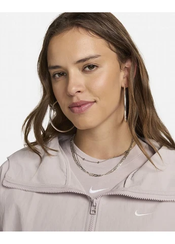 Серая демисезонная куртка sportswear everything wovens grey fn3669-019 Nike