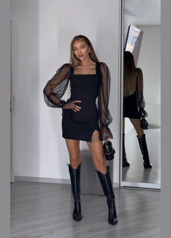 Черное черное короткое платье с открытым декольте и рукавами из сетки с блестками – стильный выбор для вечерних образов No Brand однотонное