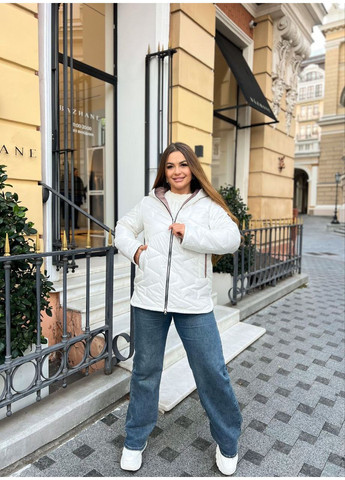 Молочна демісезонна жіноча стьобана куртка Avanti