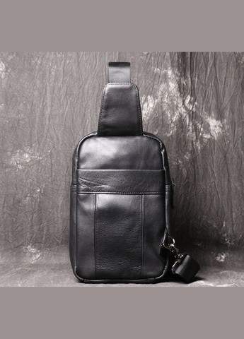 Чоловіча сумка-слінг із натуральної шкіри з металевою фурнітурою чорна (sku_1057) No Brand (346078213)