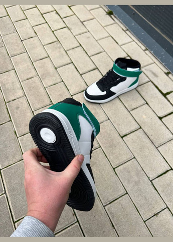 Цветные зимние кроссовки Vakko