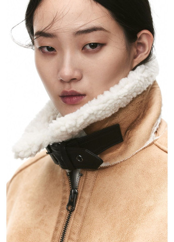 Бежева демісезонна куртка H&M