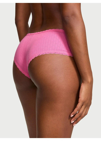 Трусики-чіки жіночі бавовняі Cotton Pointelleace-Trim Cheeky Panty рожеві Victoria's Secret (331142903)