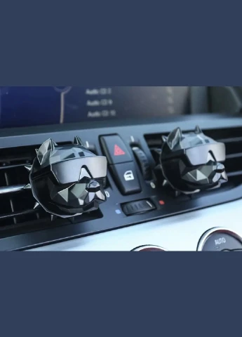 Ароматизатор багаторазовий в авто "Пітбуль" Чорний матовий/Matte Black (Хілтон) Освіжувач в авто No Brand (354745153)