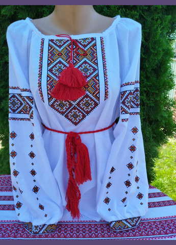 Червона вишиванка жіноча "орнамент червоно-золотий синій" на білому натуральному домотканому полотні Прикарпатські Вишиванки візерунок геометричний бавовна (323167452)