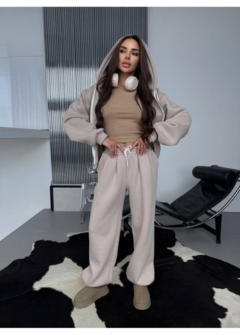 Жіночий спортивний костюм тринитка Пеньє No Brand Р1557-392/1 (369788683)