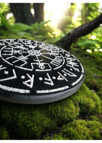 Круглое панно на дереве «Компас Викингов – Вигвизир с рунами» Handmade (365246910)