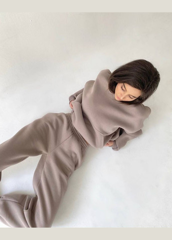 Жіночий спортивний костюм No Brand (308245686)