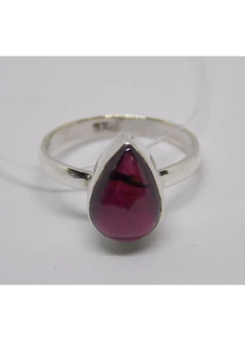 Серебряное кольцо с гранатом. Овен (364202724)