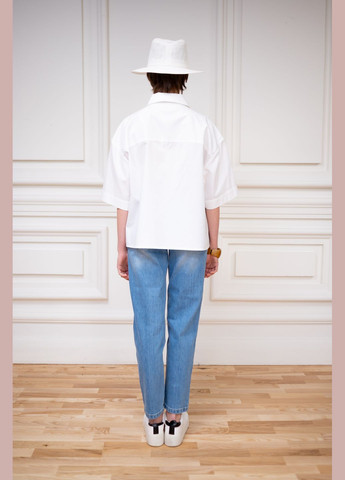 Біла стилізована гавайська сорочка з коротким рукавом білого кольору карлоу Dolcedonna