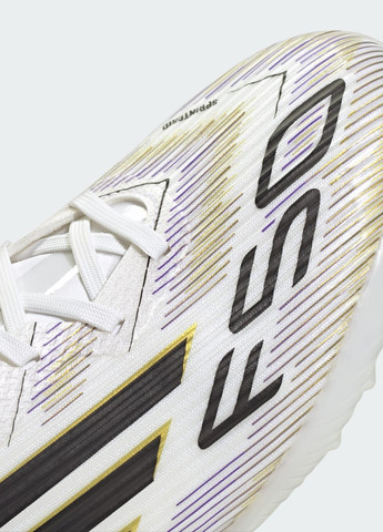 Белые летние бутсы f50 league turf adidas