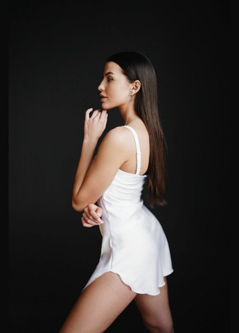 Нічна сорочка з бретелями Swatti White Nighty (311667939)