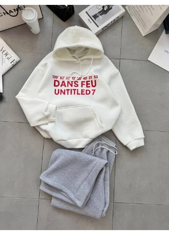 Жіночий костюм Мод: 757 молочний No Brand (369726979)