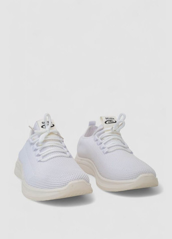 Белые всесезонные кроссовки мужские текстиль Seven