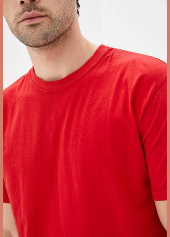 Красная футболка мужская базовая с коротким рукавом Роза