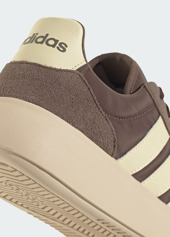 Коричневі Літні кросівки barreda decode adidas