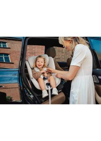 Автокрісло Dualfix Pro гр. 0+/1 0-19 кг Classic Deep Black, 2000040880 Britax Romer (377931100)
