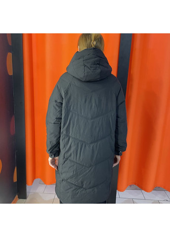 Черная зимняя пальто женское длинная куртка зимняя накладные карманы 46 чёрная No Brand