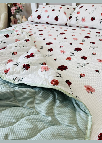 Постельное белье с летним одеялом 200*215 см евро размер ткани жатка белого цвета с цветочным рисунком. No Brand (345064758)