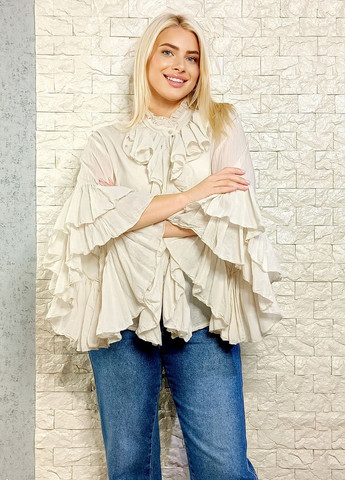 Светло-бежевая блуза Posse батистова декорована воланами