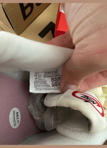 Белые всесезонные cortez leather valentine's day Nike