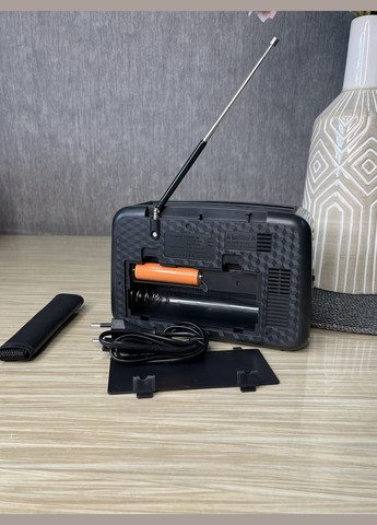 Радіоприймач RX-BT978S з ліхтариком, Bluetooth, сонячною панеллю, USB, SD та акумулятором / Золотий Golon (337718868)