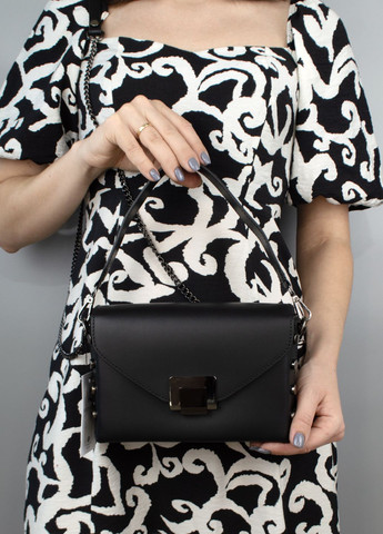 Сумка жіноча шкіряна маленька із заклепками 02727 чорна Virginia Conti (301765858)