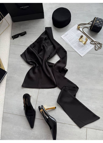 Чорна блузка жіноча KaraMix