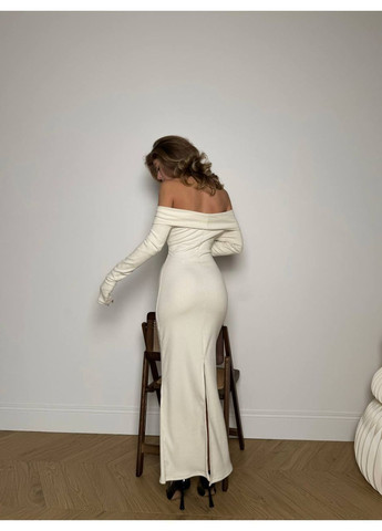 Молочна святковий, коктейльна, вечірня жіноча сукня з ангори силуетна Avanti однотонна