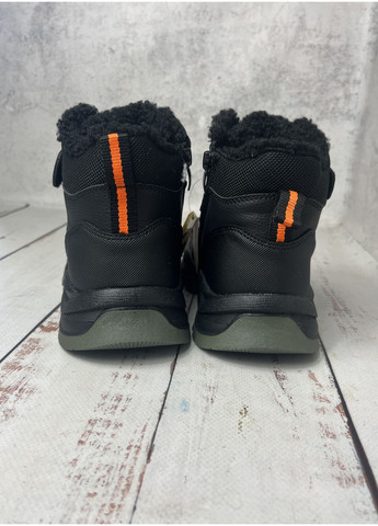 Темно-зеленые повседневные, кэжуал зимние ботинки зимние детские на мальчика темно-зеленый (429) Clibee