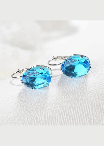 Сережки з блакитними кристалами код 1880 PTR No Brand (317769558)