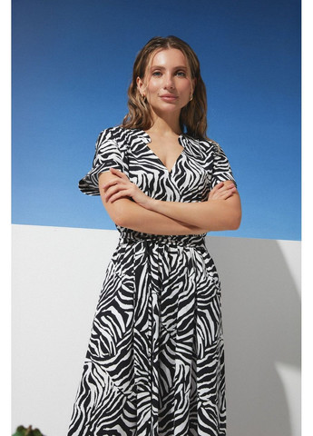 Чорна сукня Seventeen зебра