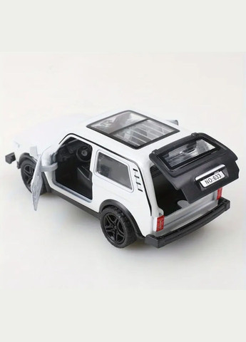 Металлическая игрушечная машинка "Lada Niva 4x4" с открывающейся дверью и люком, 1:32, белая No Brand (346871899)