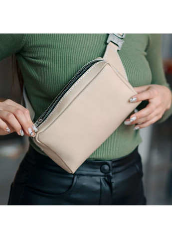 Жіноча шкіряна бананка 22.5х13х6 см PTL (315868396)