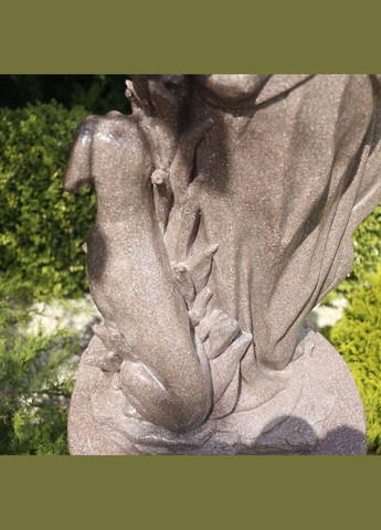Садовая статуя Богиня охоты Артемида красный гранит 84x34x27 см (ССПГ120411) Гранд Презент (285720638)