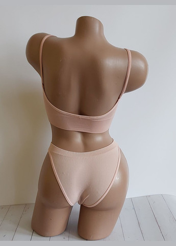 Светло-розовый демисезонный комплект белья женский в рубчик топ бюстгальтер трусы honey fashion accessories s/м бежевый (2-185) No Brand