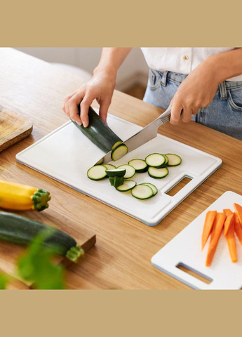 Доска разделочная для кухни пластиковая Caruba 34х25 см. (11670) Rotho (328601972)