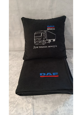Плед і подушка з контурингом у логотипом "DAF" 40*40 см No Brand (369717272)