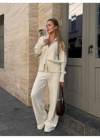 Жiночий прогулянковий костюм молочного кольору 34309 No Brand (355793780)