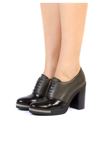 Черные женские ботинки