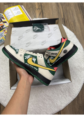 КРОССОВКИ ЖЕНСКИЕ NIKE SB DUNK LOW X STUSSY BMW M3 НАЙК СБ ДАНК No Brand комбинированные демисезоны (367167575)