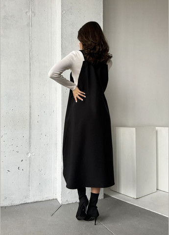 Демисезонный женский стильный сарафан свободного силуэта с вышивкой INNOE однотонный