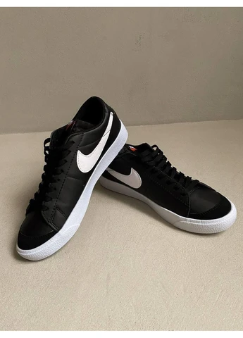 Белые демисезонные кроссовки мужские nike blazer low black white найк блейзер белые No Brand
