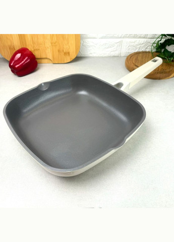 Квадратная сковорода без крышки для индукции 26 см Алюминий Pepper (303210752)