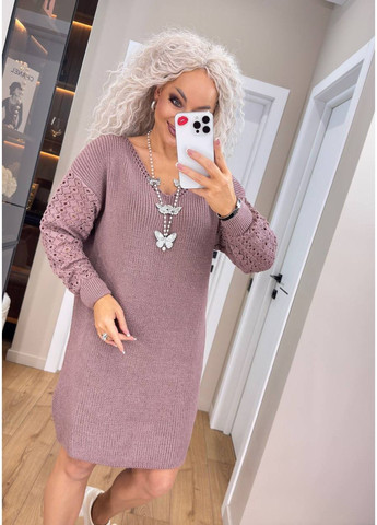 Пудровое женское вязаное платье с ажурными рукавами 00400 No Brand