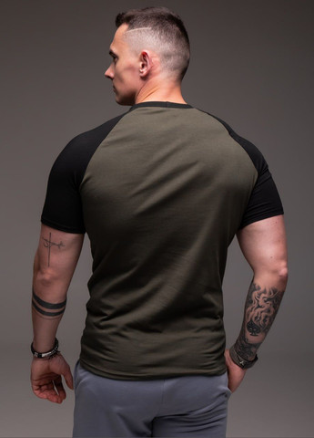 Хакі (оливкова) стильна футболка з чорним рукавом з коротким рукавом Vakko