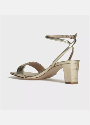 Золотые стильные босоножки Sandro Paris с ремешком