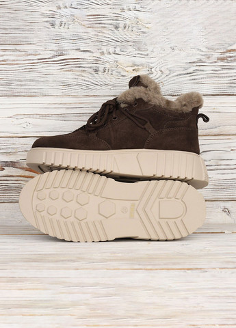 Жіночі кросівки коричневі високі зимові теплі замшеві кросівки з хутром на масивній підошві для прогулянок Meideli коричневі зими (365829018)