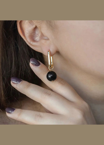 Сережки натуральний камінь Агат чорний + вставки фур-ра гіп-сплав колір золото d-12х6мм+- L-37мм No Brand Підвіски (302254669)