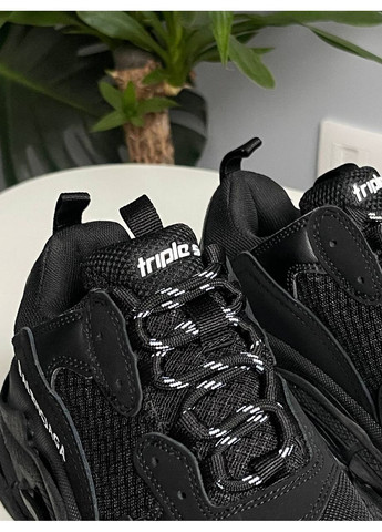 Кроссовки женские и мужские Balenciaga Triple S black | Баленсиага Трипл С черные No Brand чёрные демисезоны (361784323)